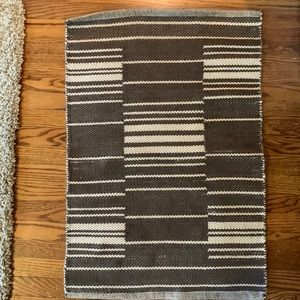 Indoor outdoor rug